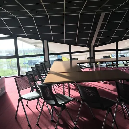 Отель Fasthotel Монмаро