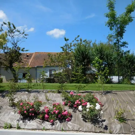 Hotel Fasthotel Montmarault