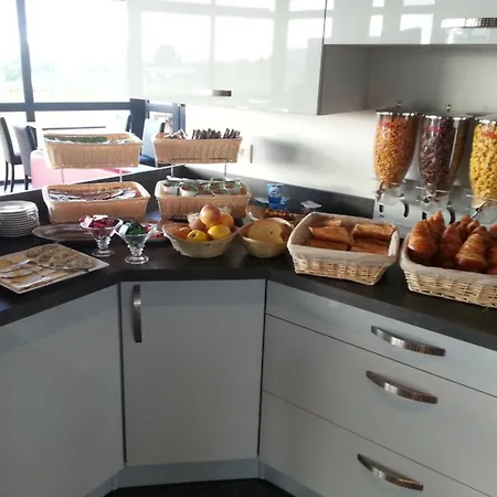 Fasthotel 3* Montmarault