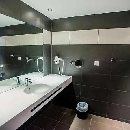 酒店 蒙特马罗尔快捷酒店 3*