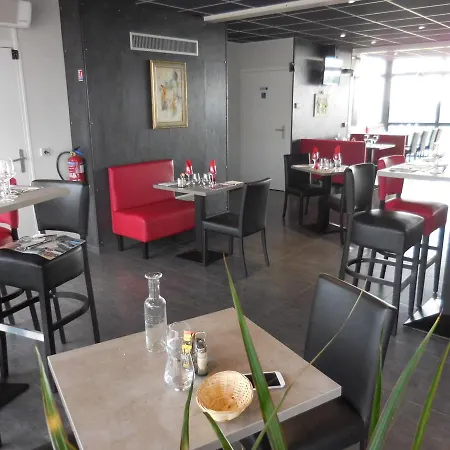 Отель Fasthotel Монмаро
