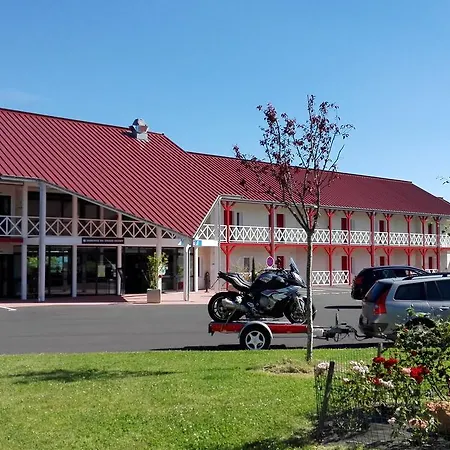 Отель Fasthotel Монмаро
