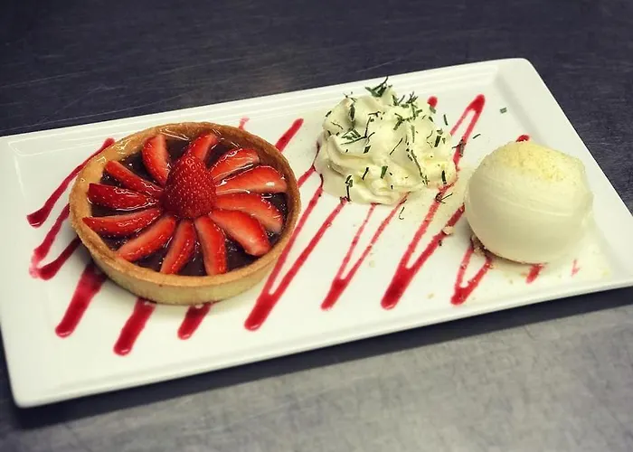 Hotell Fasthotel Montmarault